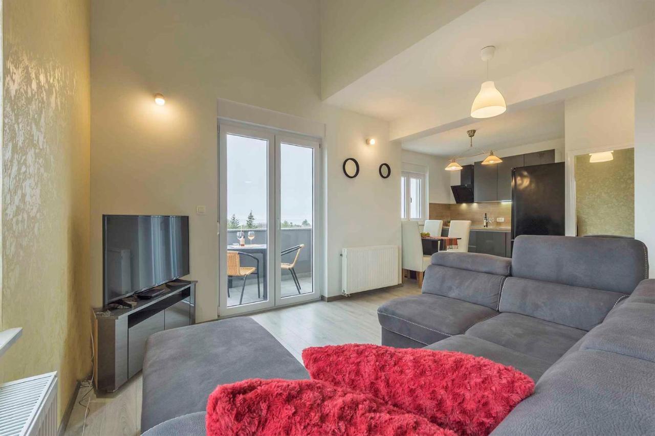 Apartments In Peroj/Istrien 34288 ภายนอก รูปภาพ